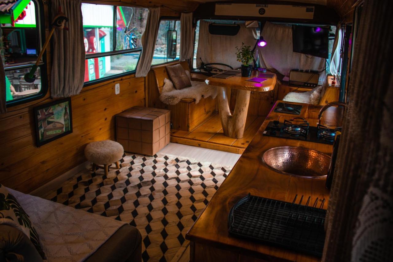 BusHome Gramado uma casa sobre rodas Hospedagem Ônibus Exterior foto